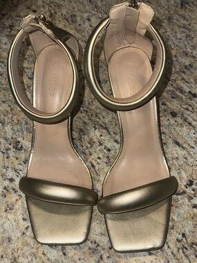 Gold Metallic Ankle-Strap Heels with Sculpted Rings